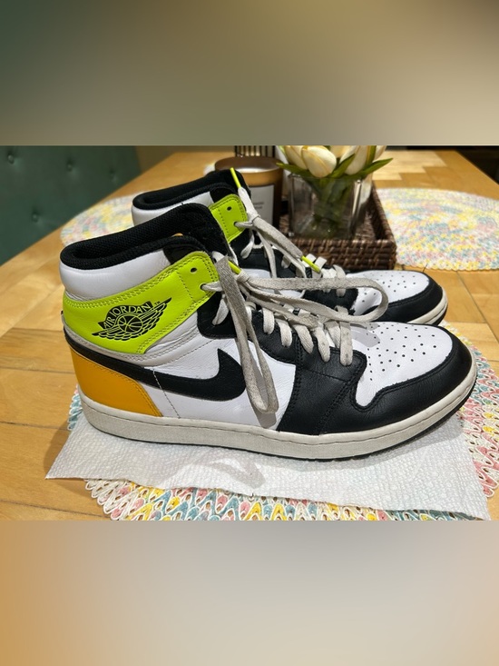 Nike Other - Nike Air Jordan 1 High Golf Volt University Gold Men’s Size 11